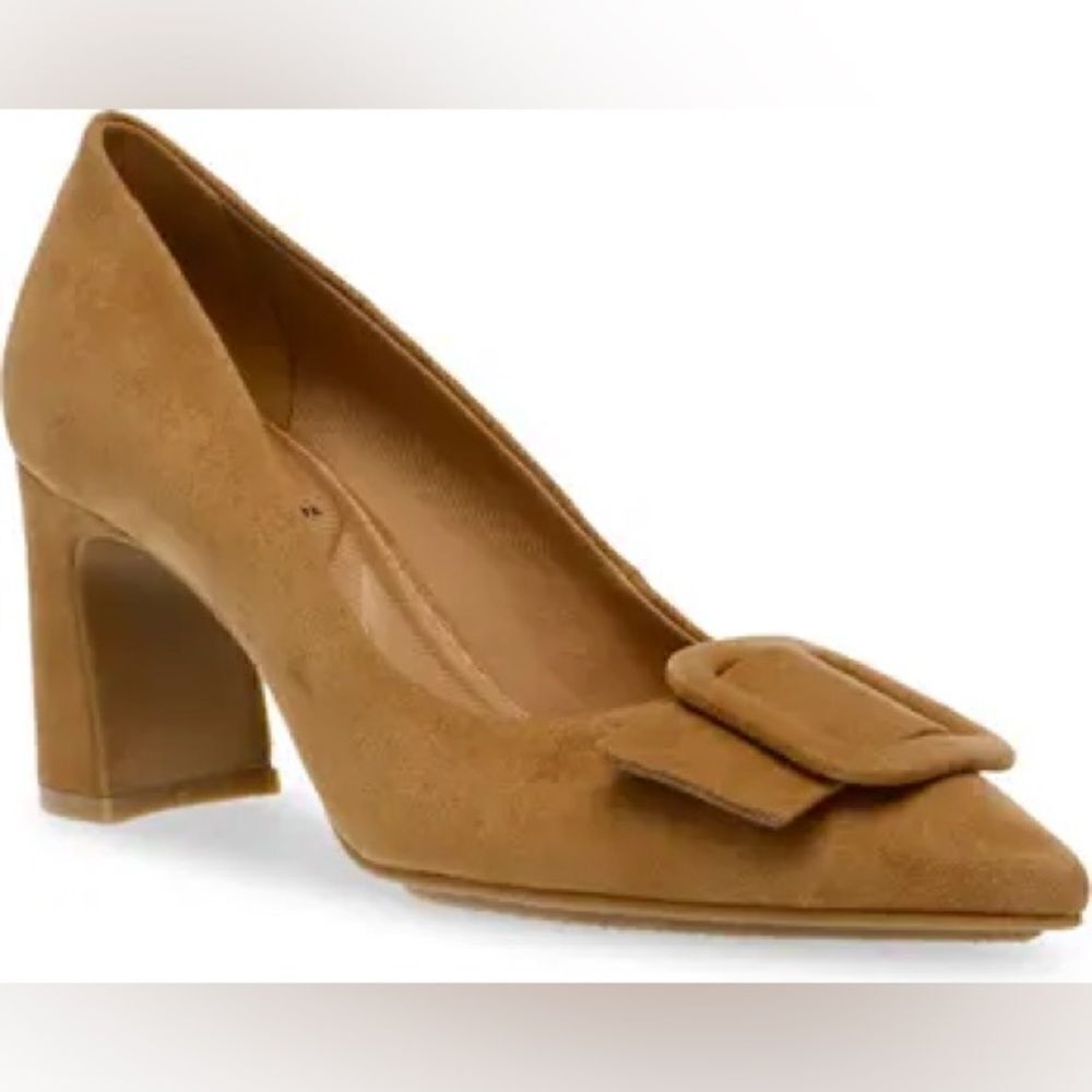 Baretta Buckle Pump (Women)
Anne Klein size 6 1/2